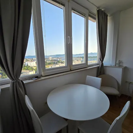 Kiki With A Sea View, Free Wifi, For 2 Persons Zara