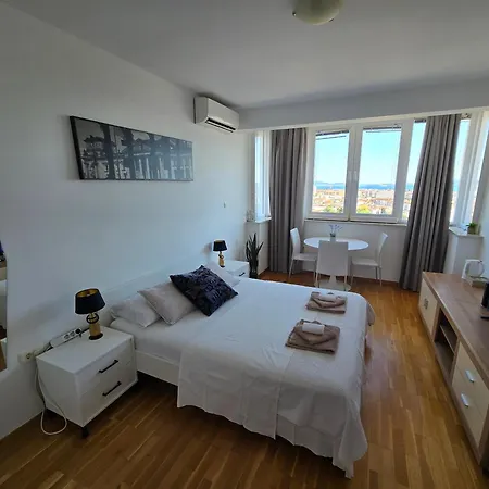 Kiki With A Sea View, Free Wifi, For 2 Persons *